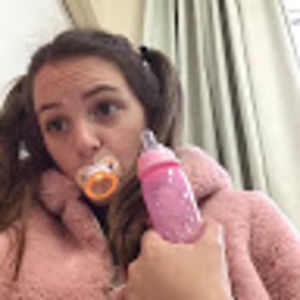 Meet your Posher, Angelina